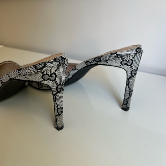 Gucci Women's Black and Gray Heels - Picture 4 of 11